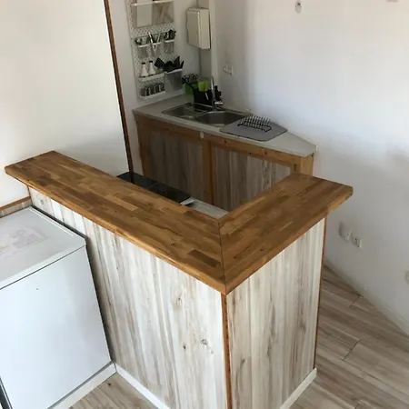 Team House - 8 Lits Клермон-Ферран